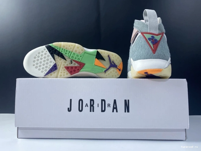 Retro Grey Neutral Air Jordan CT8528-002 7 0702